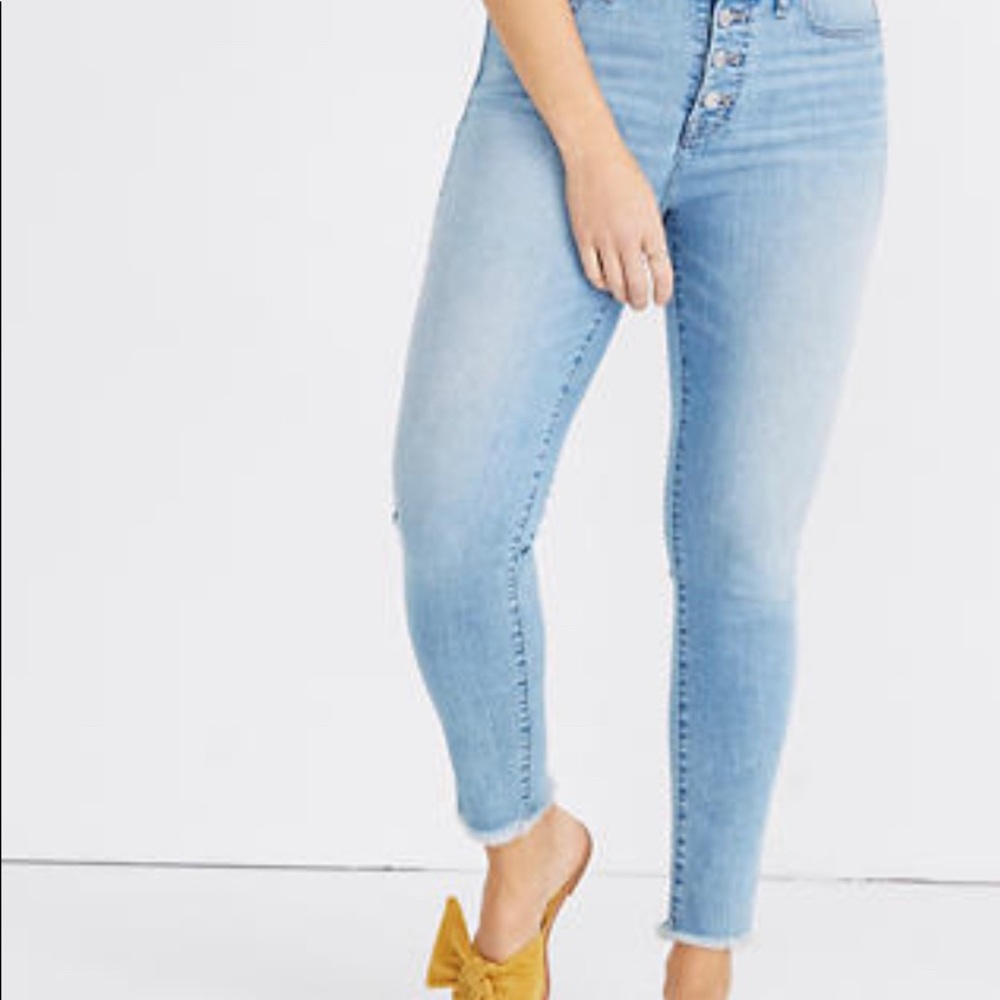 Madewell 9” high rise skinny crop light wash button fly jeans size 32